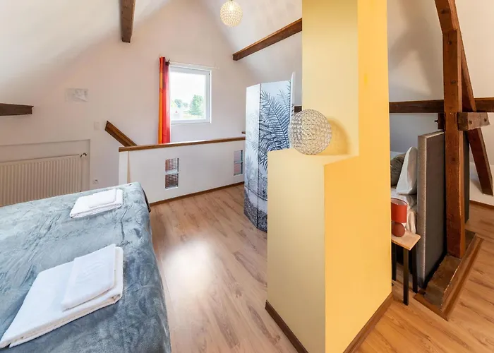 Hébergement de vacances Family Near *